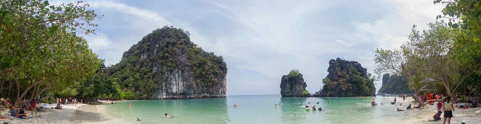 Koh Hong gallery frame 1