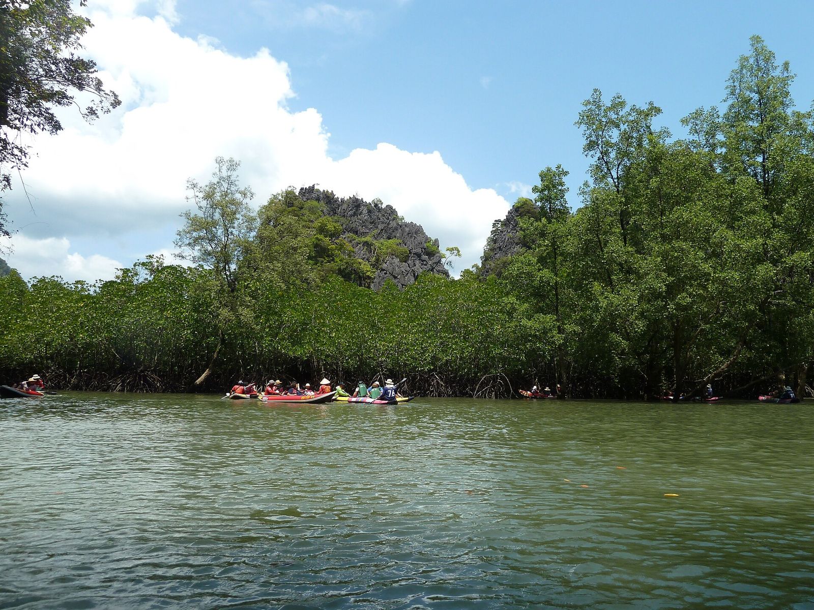 Koh Hong gallery frame 4