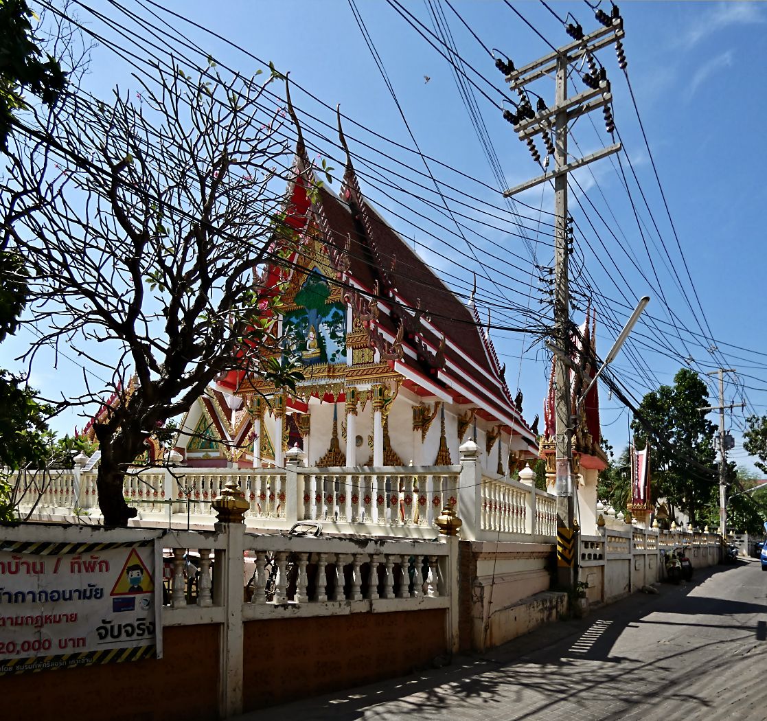 Koh Larn gallery frame 4